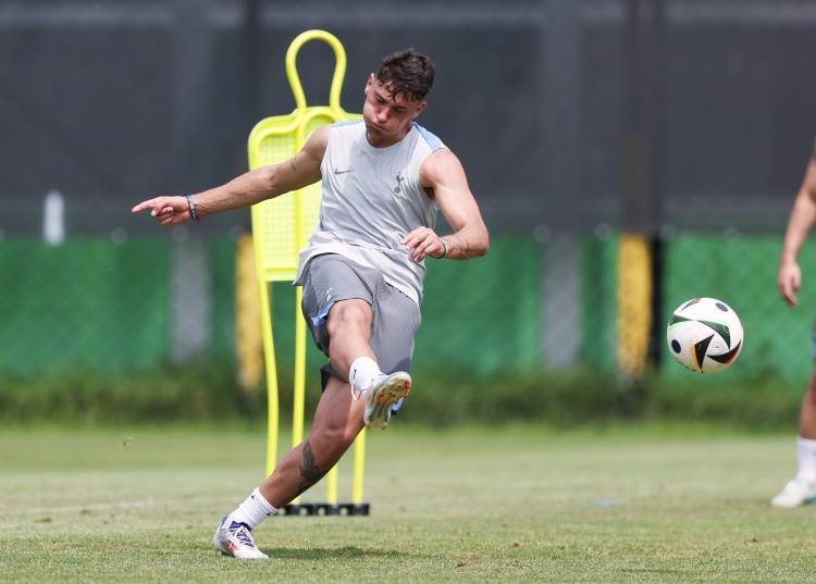 英媒：热刺并未收到对贝利斯的报价，阿根廷竞技的传闻是阿媒炒作